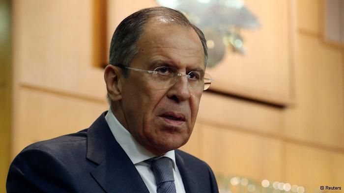 Глава МИД России потребовал от Киева принятия новой конституции