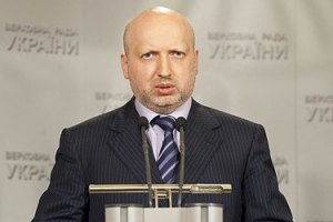 Турчинов поручил Минобороны расформировать 25-ю бригаду ВДВ
