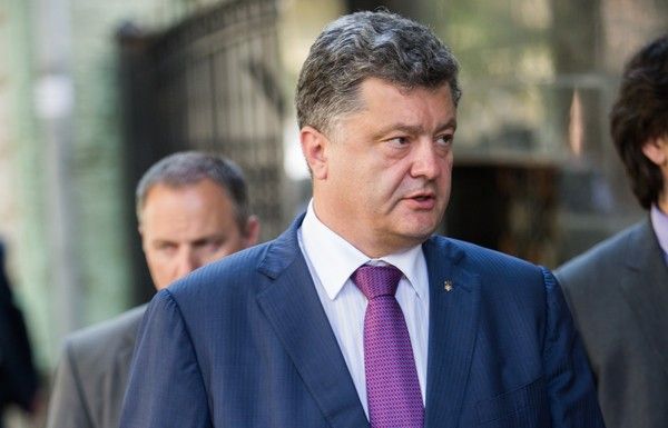Россияне уже успели проникнуться недоверием и ненавистью к Порошенко