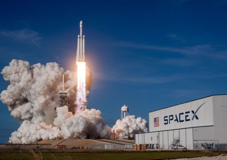 Історична подія: старт надважкої ракети Falcon Heavy