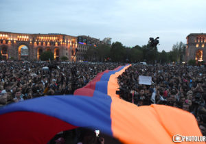 “Оксамитова” революція у Вірменії: чи зможе Єреван вийти з-під впливу Москви