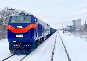 30 тепловозів General Electric прибули до України