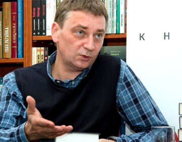 Письменник Євген Положій – про українське кіно, сучасну літературу та війну на Донбасі