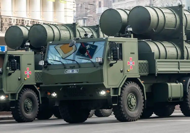 Україна у цьому році виробила перші 100 власних ракет – Зеленський.