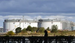 США вчергове послабили санкції на російську нафту