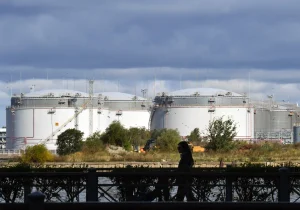 США вчергове послабили санкції на російську нафту